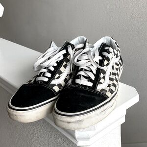 Classic reverse vans